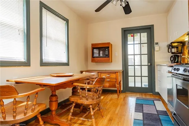 Additional image 4 of 56 East 31st St