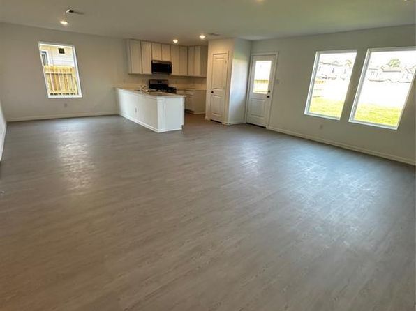 10827 Red Orchid Dr, Houston, TX 77016