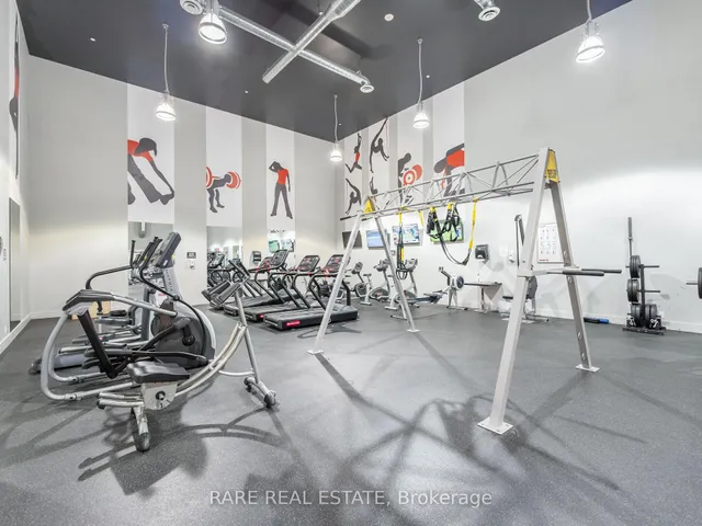 Additional image 23 of 1030 King St Unit 940