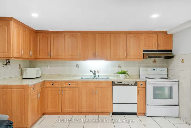 Additional image 40 of 155 Roywood Dr