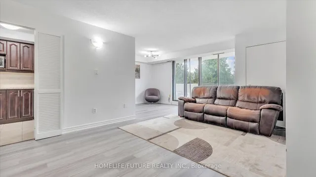 Additional image 11 of 10 Stonehill Crt Unit 307