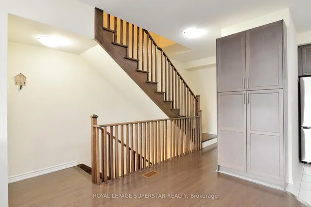 Additional image 20 of 94 Donald Ficht Cres