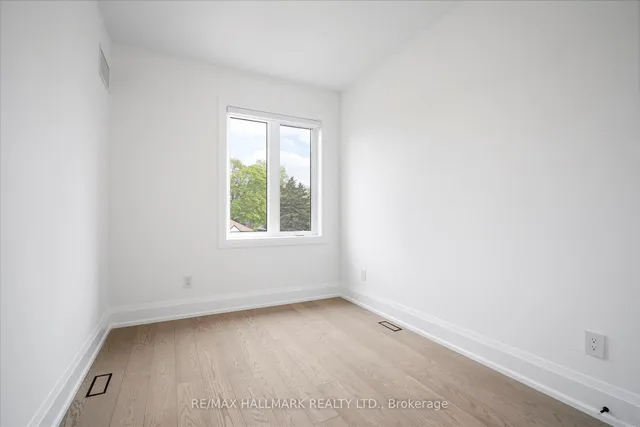 Additional image 30 of 40 Manderley Dr