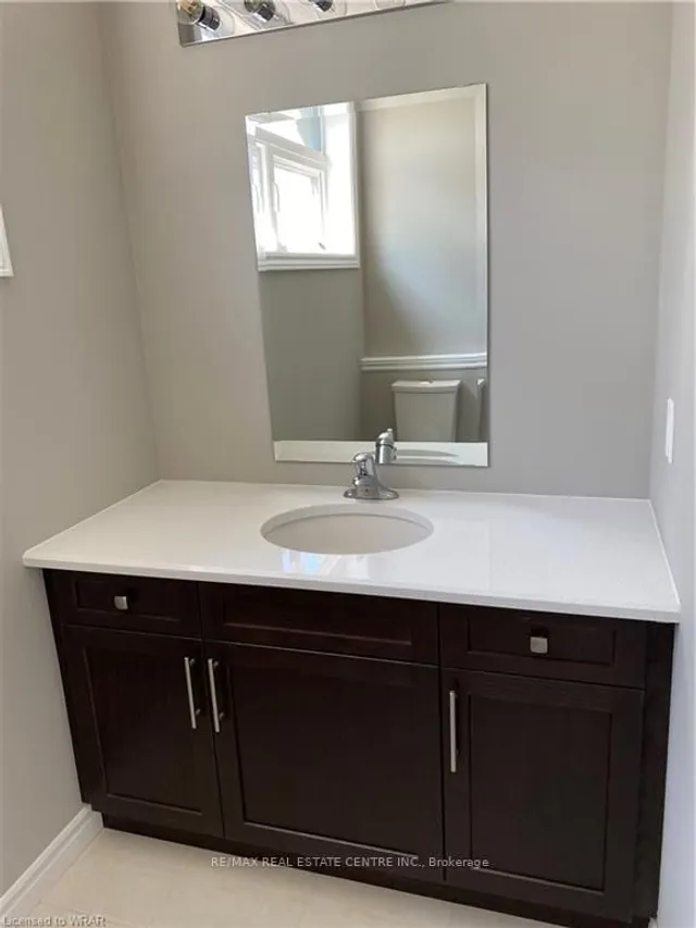 Additional image 13 of 32 Wheat Lane