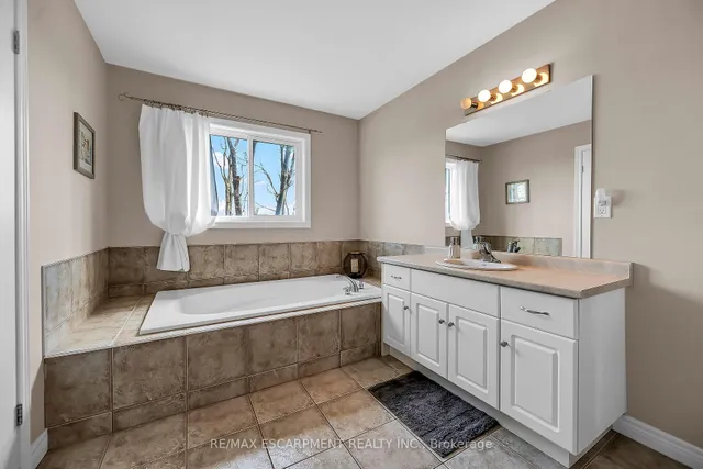 Additional image 29 of 78 Myers Lane