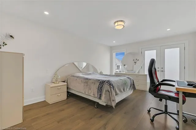 Additional image 14 of 114 Springvalley Cres