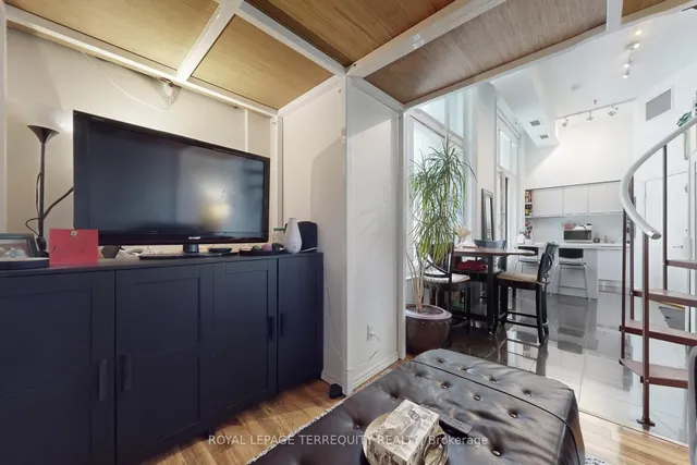 Additional image 26 of 73 Richmond St Unit 201