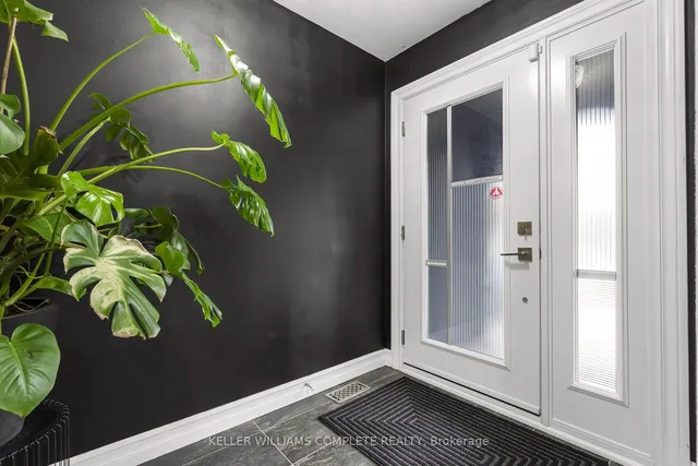 Additional image 11 of 19 Minstrel Crt