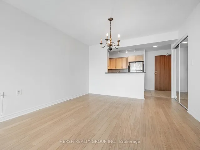 Additional image 12 of 3840 Bathurst St Unit 314