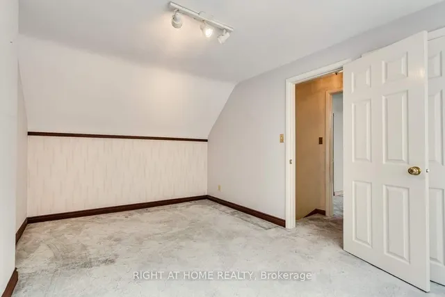 Additional image 14 of 11 Ambleside Ave