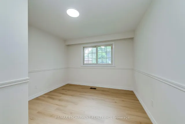 Additional image 28 of 564 Dynes Rd