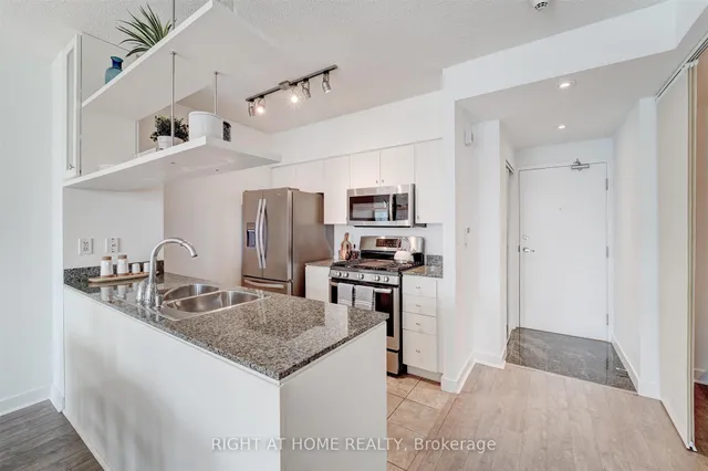 Additional image 14 of 10 Navy Wharf Crt Unit 2001