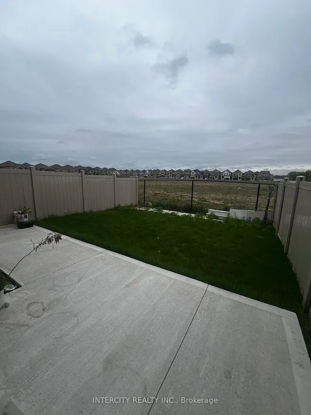 Additional image 26 of 26 Fordham Rd