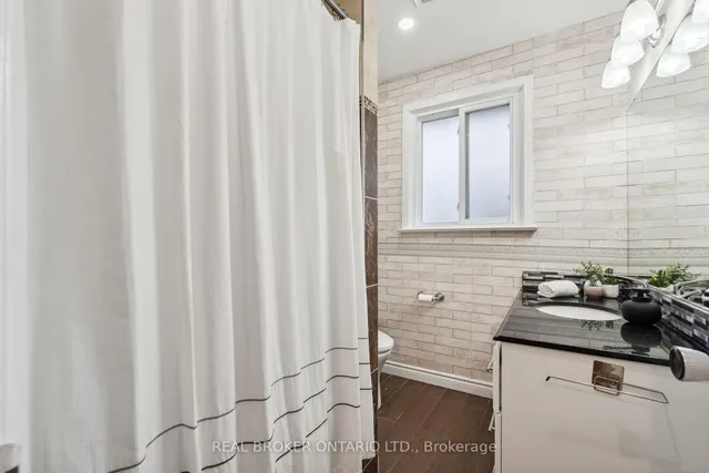 Additional image 24 of 933 Scarborough Golf Clb Rd