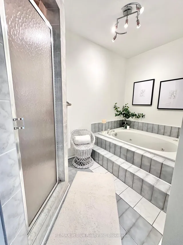 Additional image 25 of 8 Stornwood Crt