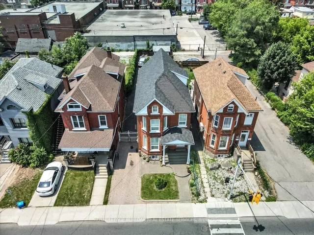 Additional image 28 of 161 Wentworth St