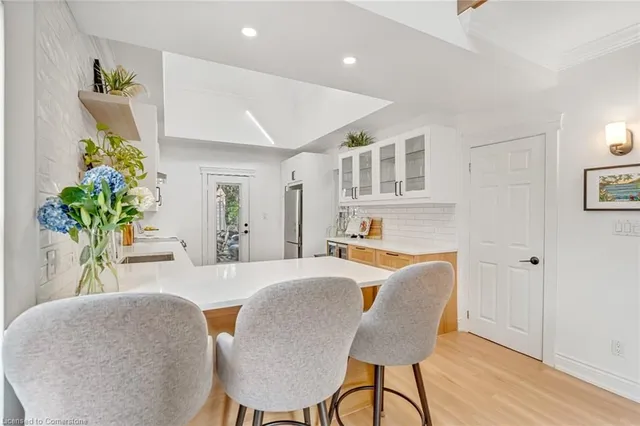 Additional image 9 of 15 Fairmount Ave