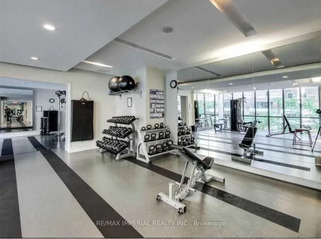 Additional image 39 of 110 Charles St Unit 3308