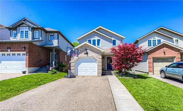 Additional image 5 of 389 Westmeadow Dr