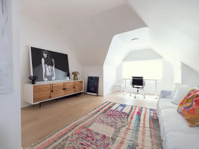 Additional image 18 of 251 St Clarens Ave