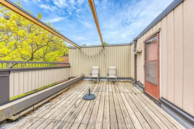 Additional image 43 of 1250 Marlborough Crt Unit 25