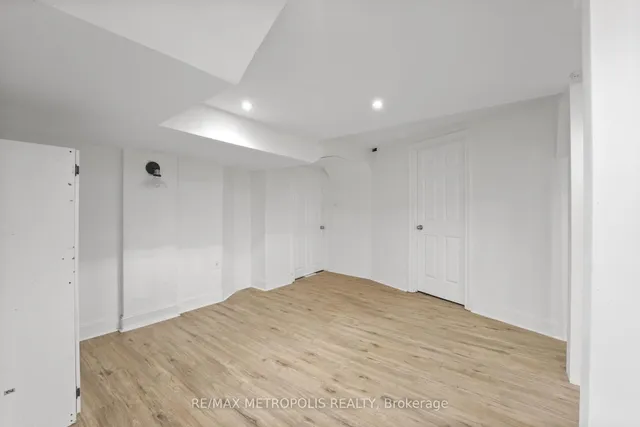 Additional image 37 of 93 Cindy Nicholas Dr