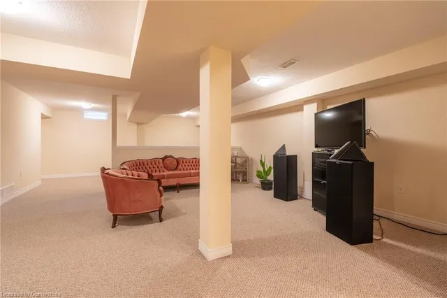 Additional image 27 of 21 Stickland Lane