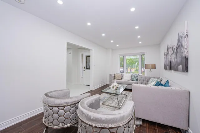 Additional image 25 of 14 Conover Crt