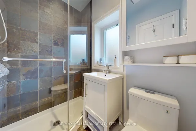 Additional image 12 of 12 Queensgrove Rd