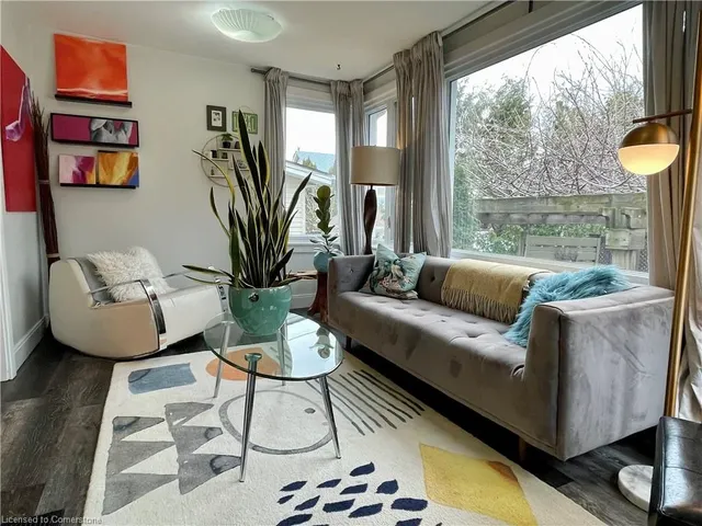 Additional image 14 of 65 Hyde Park Ave