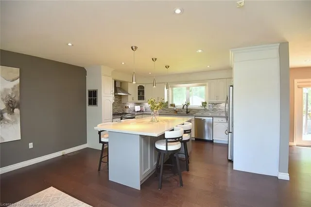 Additional image 24 of 72 Maple Dr