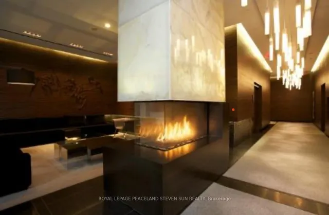 Additional image 19 of 770 Bay St Unit Ph208