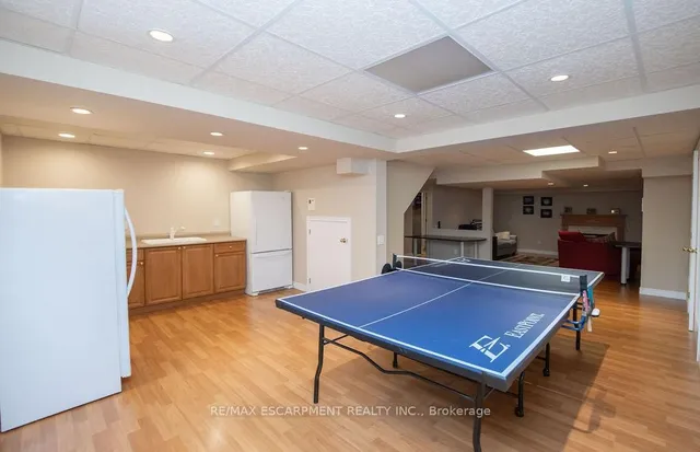 Additional image 44 of 177 Claudette Gate