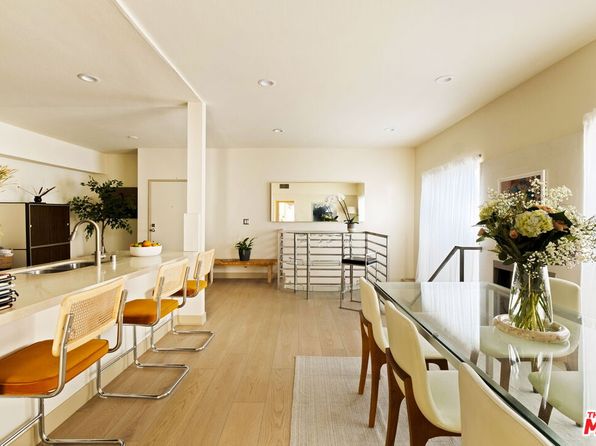 1717 Malcolm Ave APT 303, Los Angeles, CA 90024