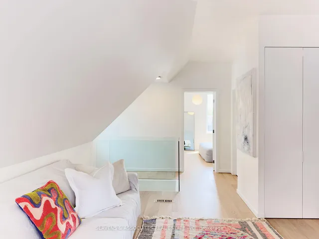 Additional image 31 of 251 St Clarens Ave