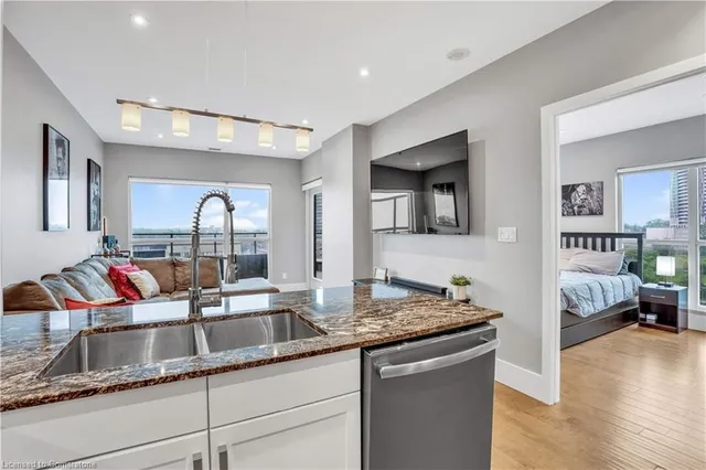 Additional image 16 of 1 Victoria St Unit 601