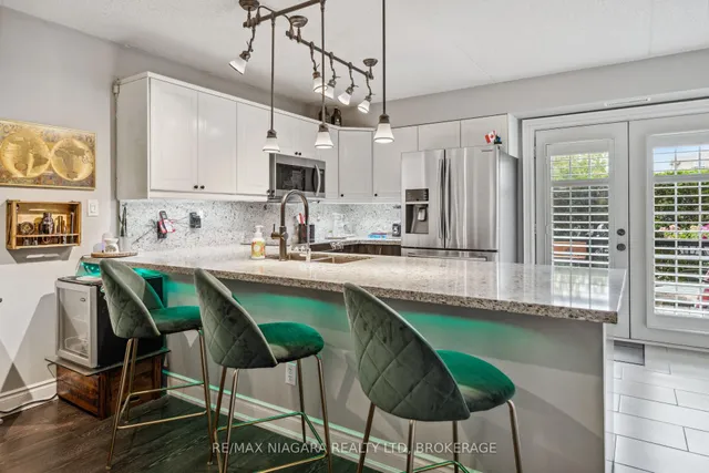 Additional image 3 of 2055 Appleby Line Unit 102