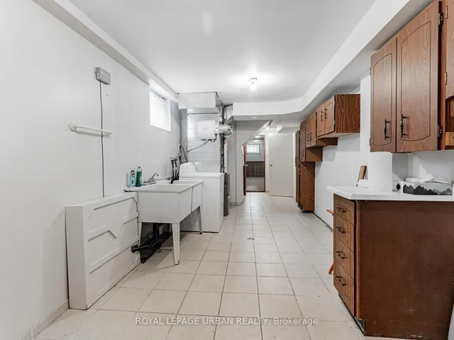 Additional image 33 of 122 Hildenboro Sq