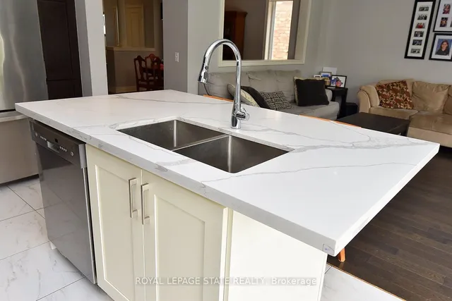 Additional image 17 of 82 Chaumont Dr