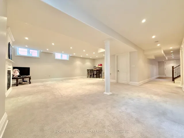 Additional image 39 of 129 York Downs Dr