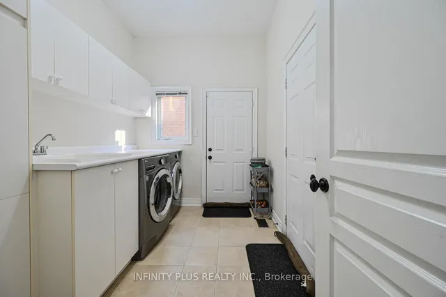 Additional image 28 of 3 Lacoste Blvd