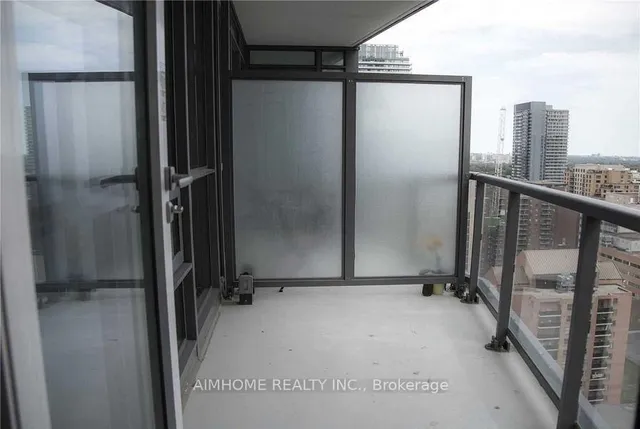 Additional image 13 of 30 Roehampton Ave Unit 2101