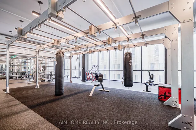 Additional image 31 of 85 Wood St Unit 4105