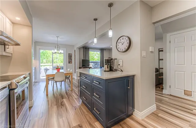 Additional image 21 of 389 Westmeadow Dr