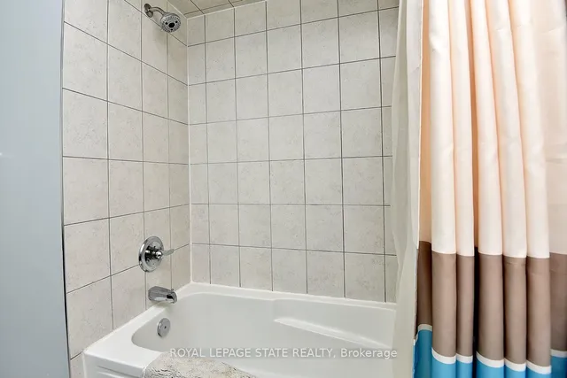 Additional image 39 of 82 Chaumont Dr