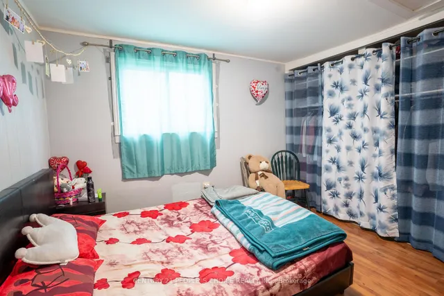 Additional image 15 of 19 Sunset Blvd