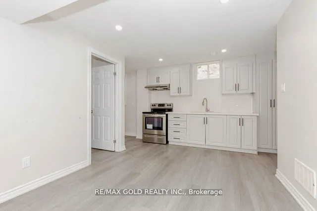 Additional image 42 of 66 Crumlin Cres