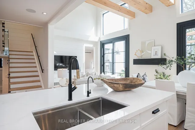 Additional image 13 of 307 Martin St