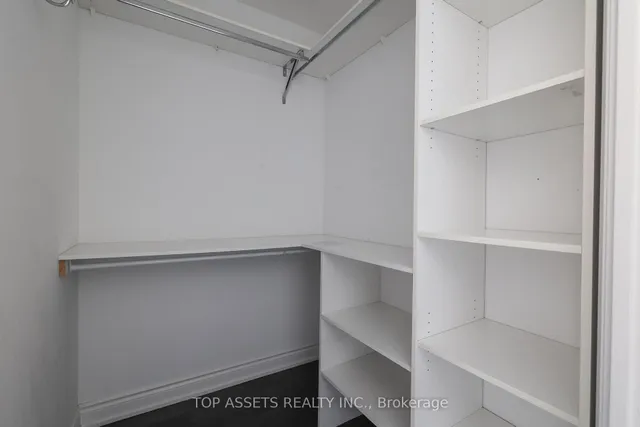 Additional image 40 of 388 Yonge St Unit 6609