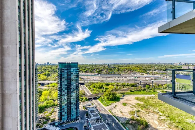 Additional image 12 of 10 Park Lawn Rd Unit 3205